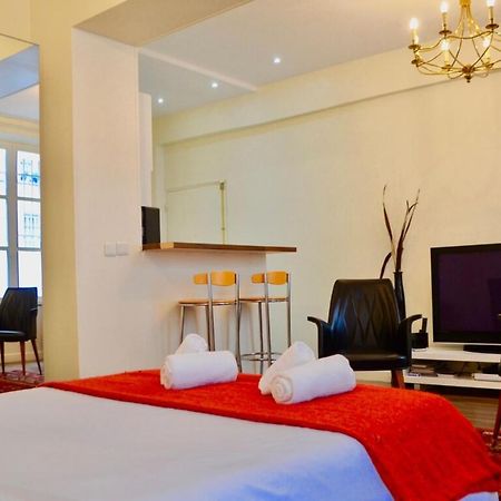 1 Bedroom Apartment In The Heart Of The Marais Area 파리 외부 사진