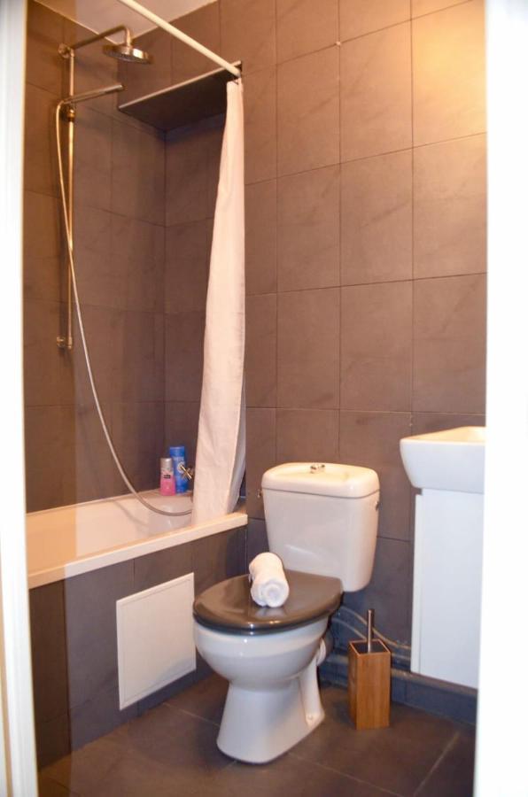 1 Bedroom Apartment In The Heart Of The Marais Area 파리 외부 사진